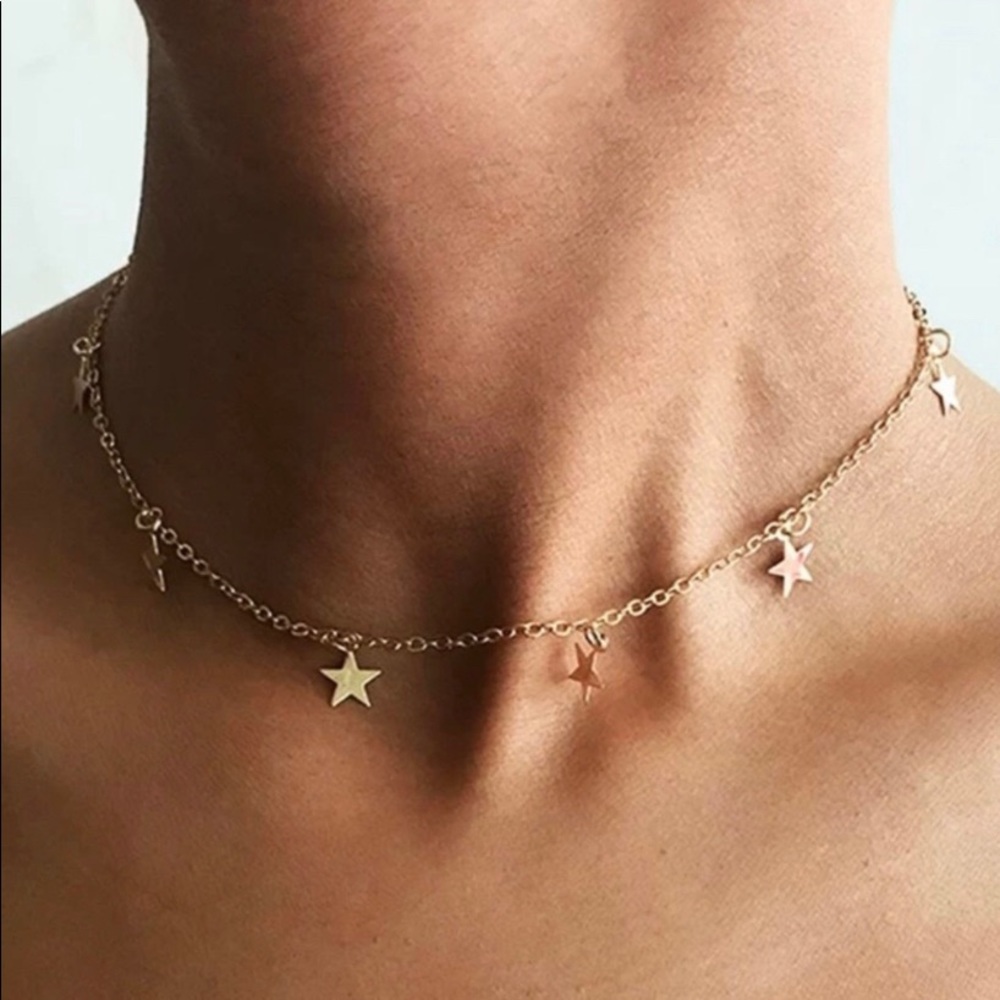 Gold star choker